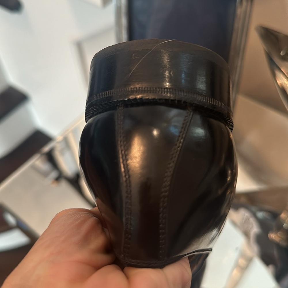 FERRAGAMO OXFORDS - Picture 3 of 6